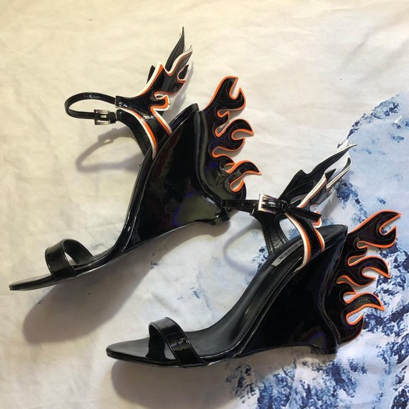 NEW๐ฅ Flame Accent Ankle Strap High Wedge Heel Sandals Open Toe Mary-Jane - Picture 3 of 3